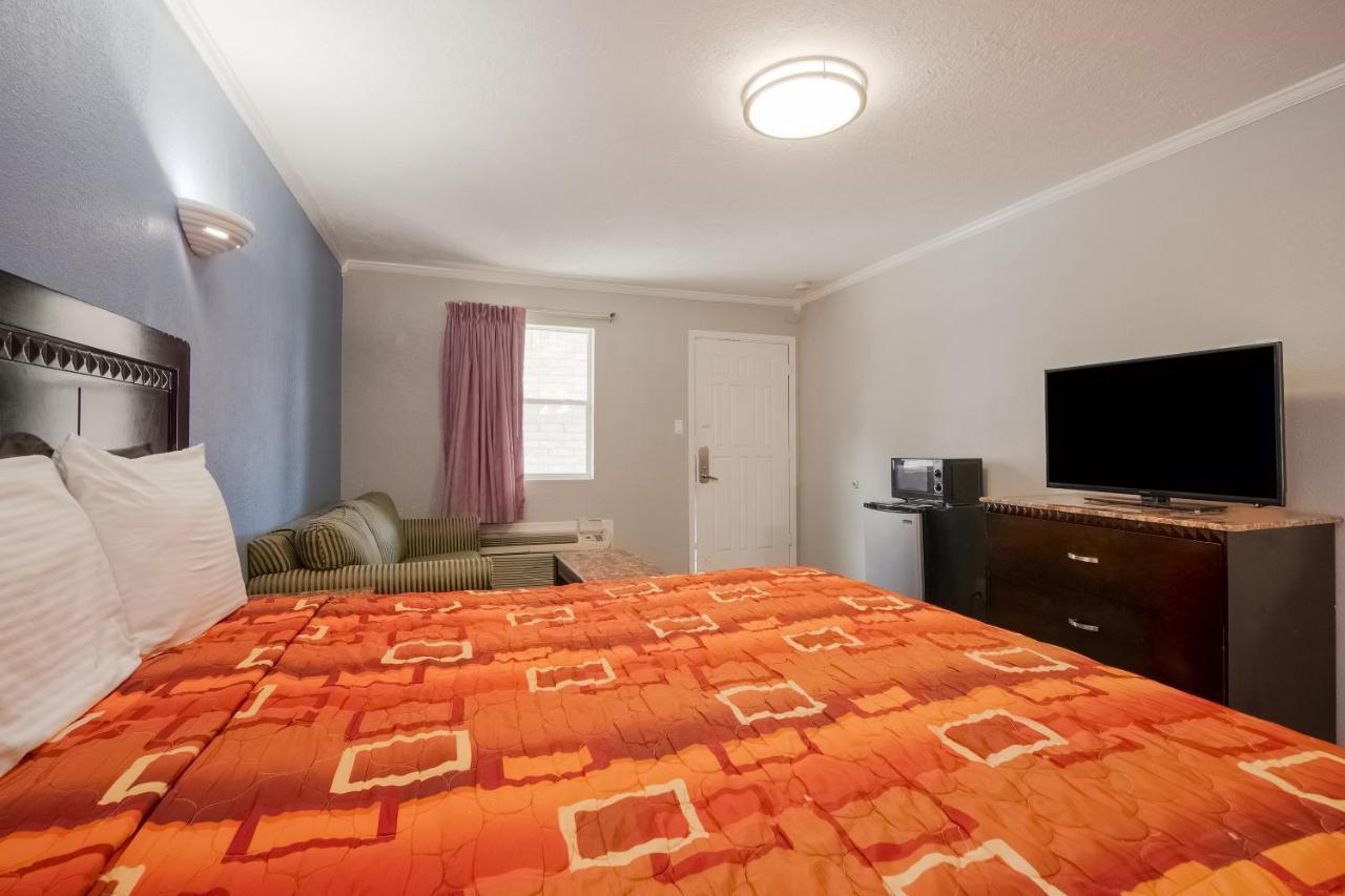 Oyo Hotel Houston I-69 & I-610 Ngoại thất bức ảnh