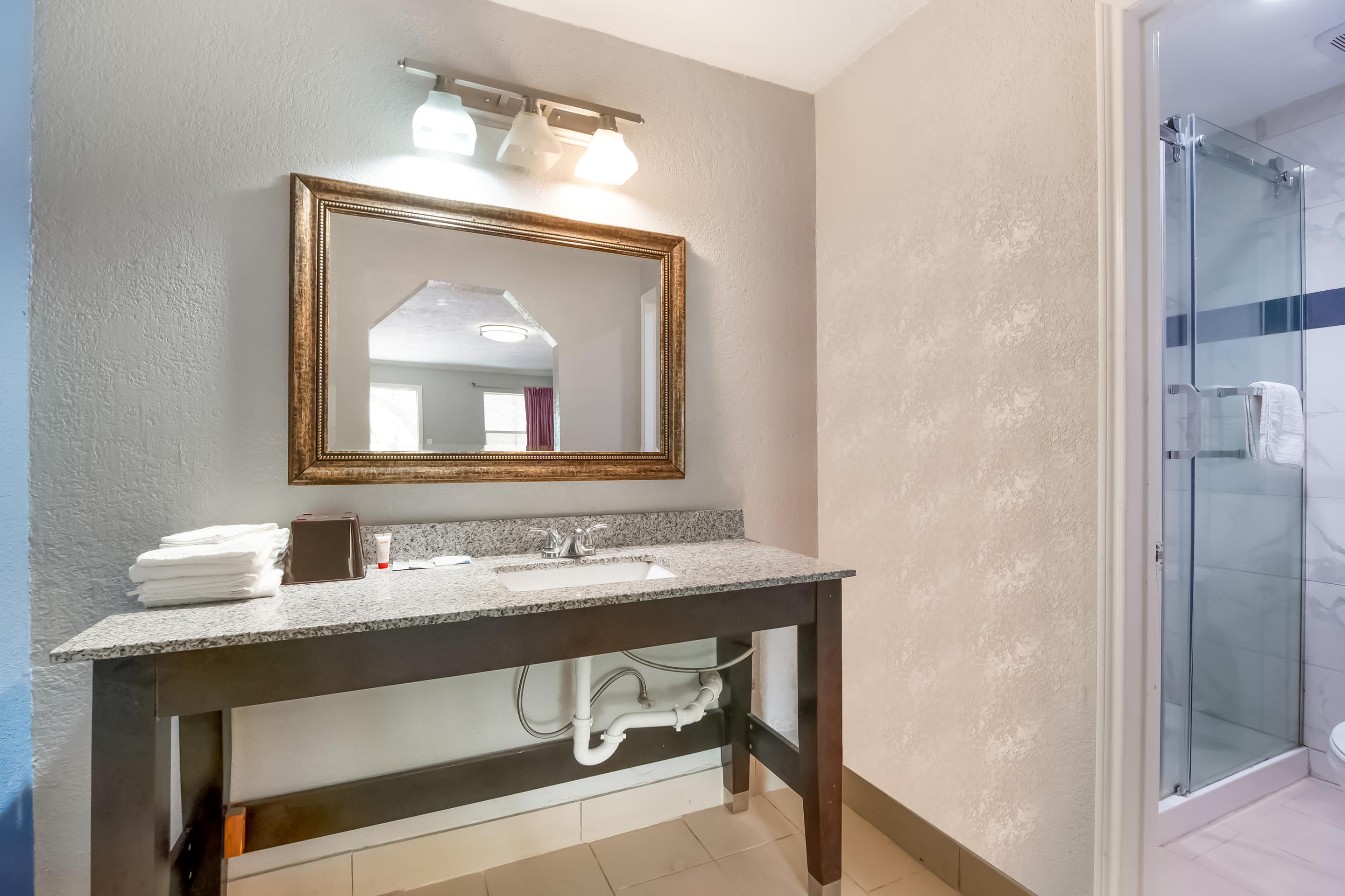 Oyo Hotel Houston I-69 & I-610 Ngoại thất bức ảnh
